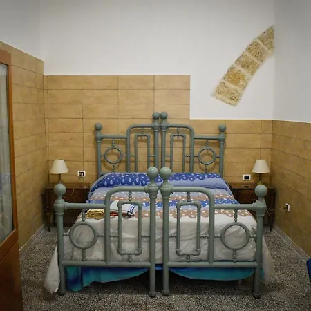 Ξενοδοχείο με διαμερίσματα Mare Nostrum Μπρίντιζι